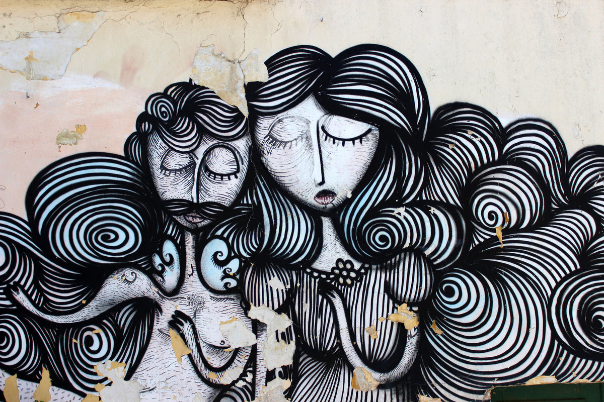 3-piece-aluminium-print-the-couple-on-the-wall