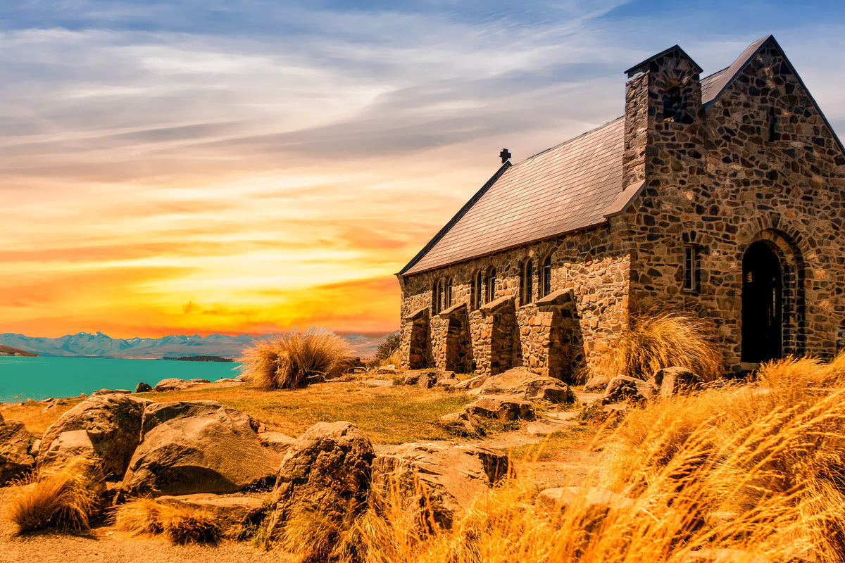 3-piece-canvas-print-the-little-church