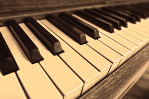 aluminium-print-at-the-piano