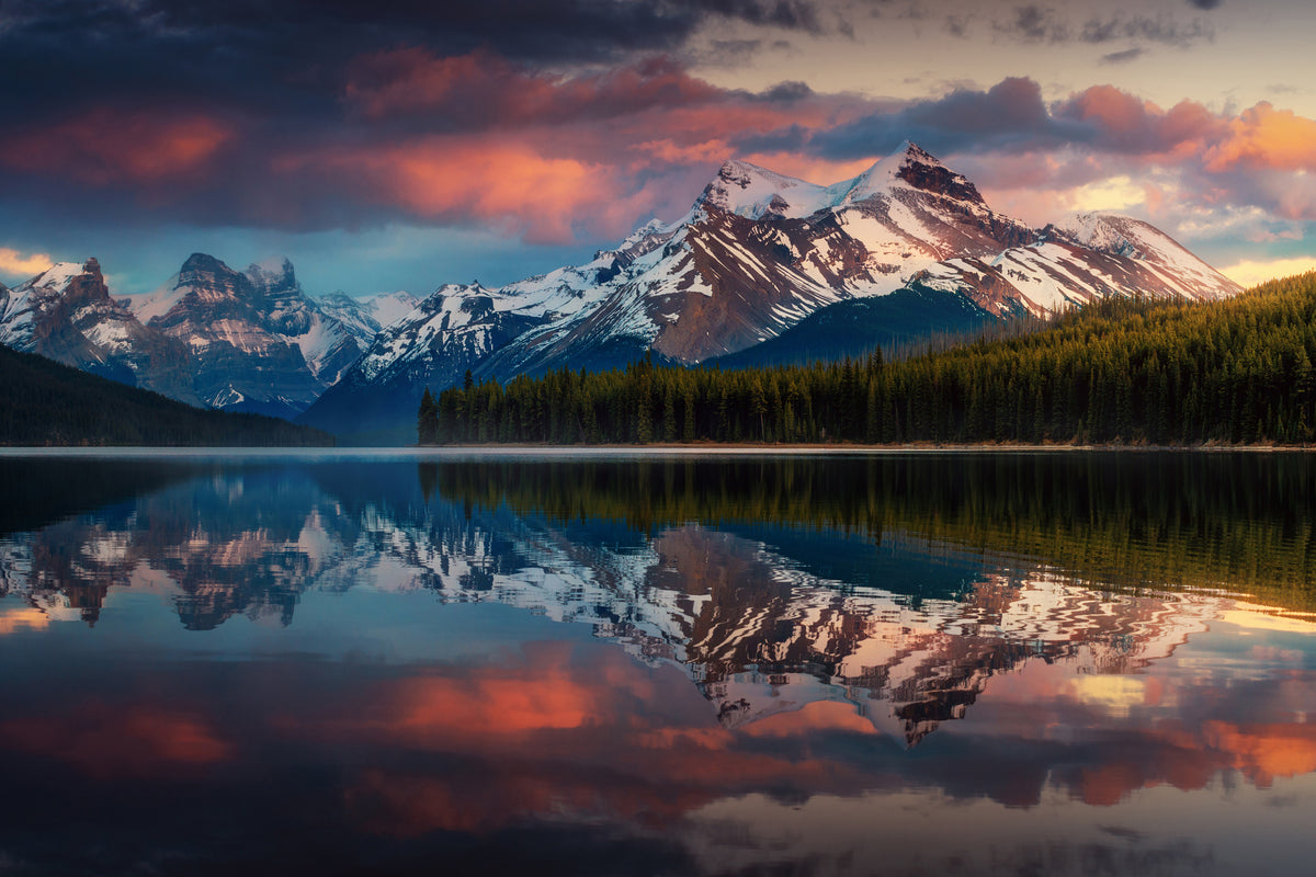 canvas-print-maligne-color-x