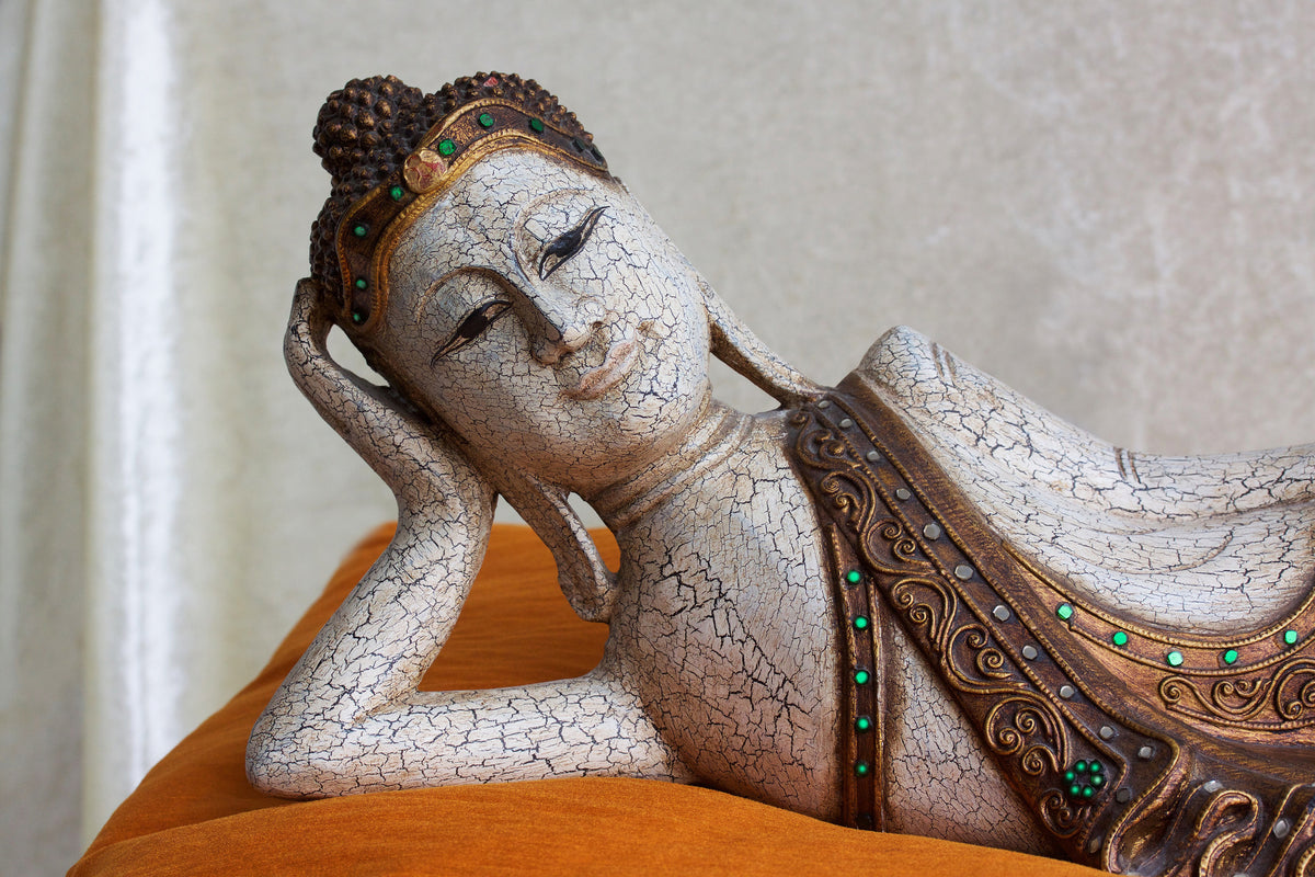acrylic-print-a-buddha-sculpture