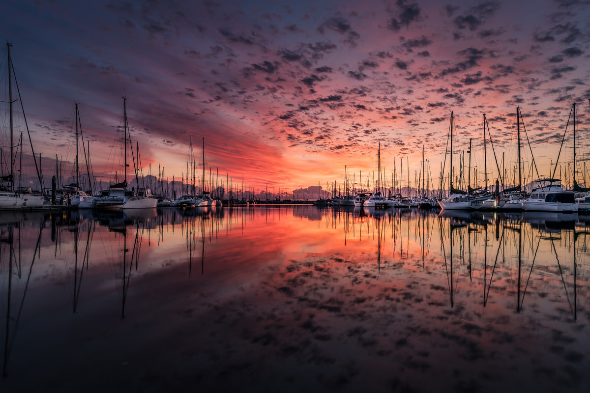 acrylic-print-evening-mood-in-the-harbor