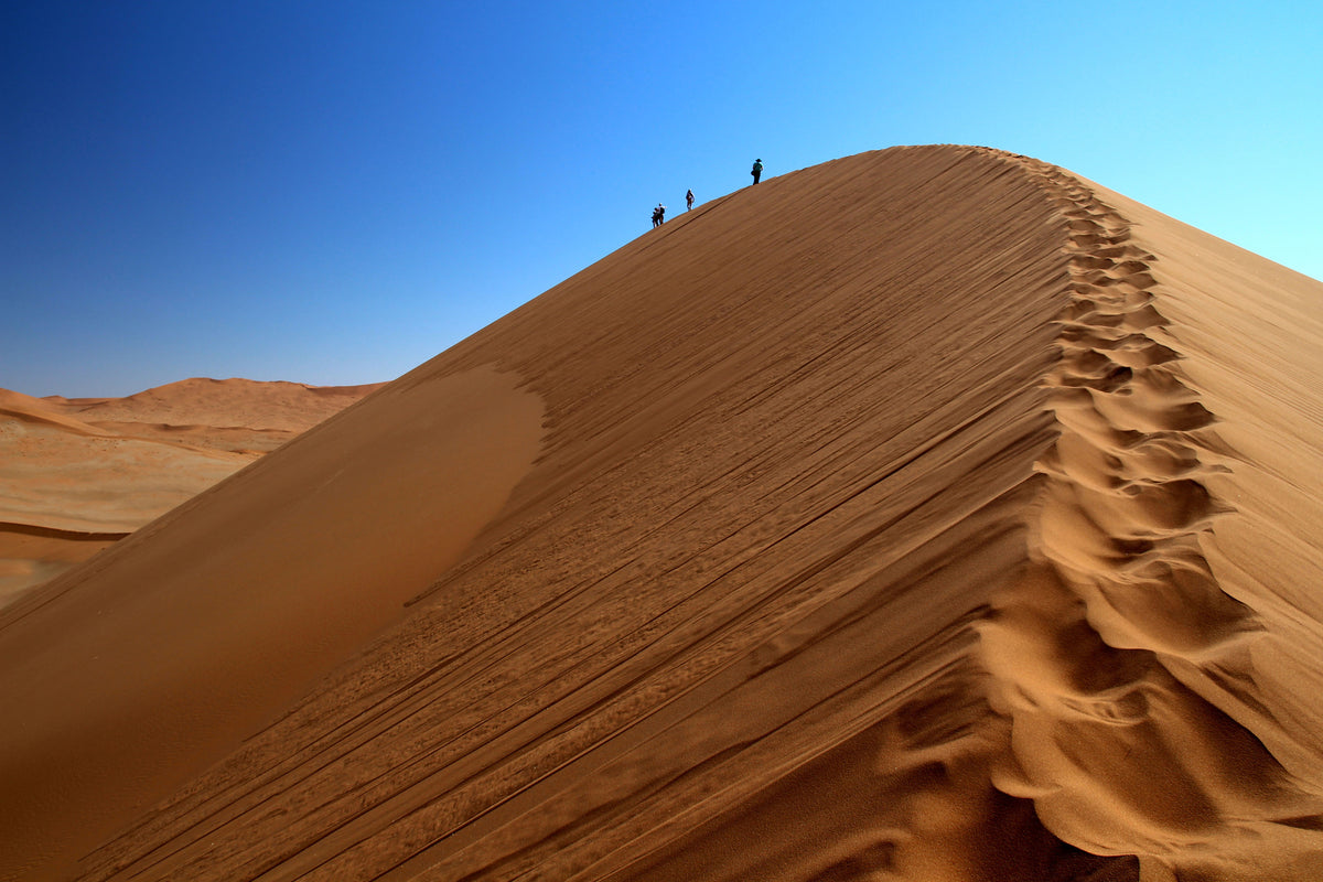 3-piece-canvas-print-desert-hike-in-namibia