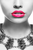 framedcanvas-print-red-lips