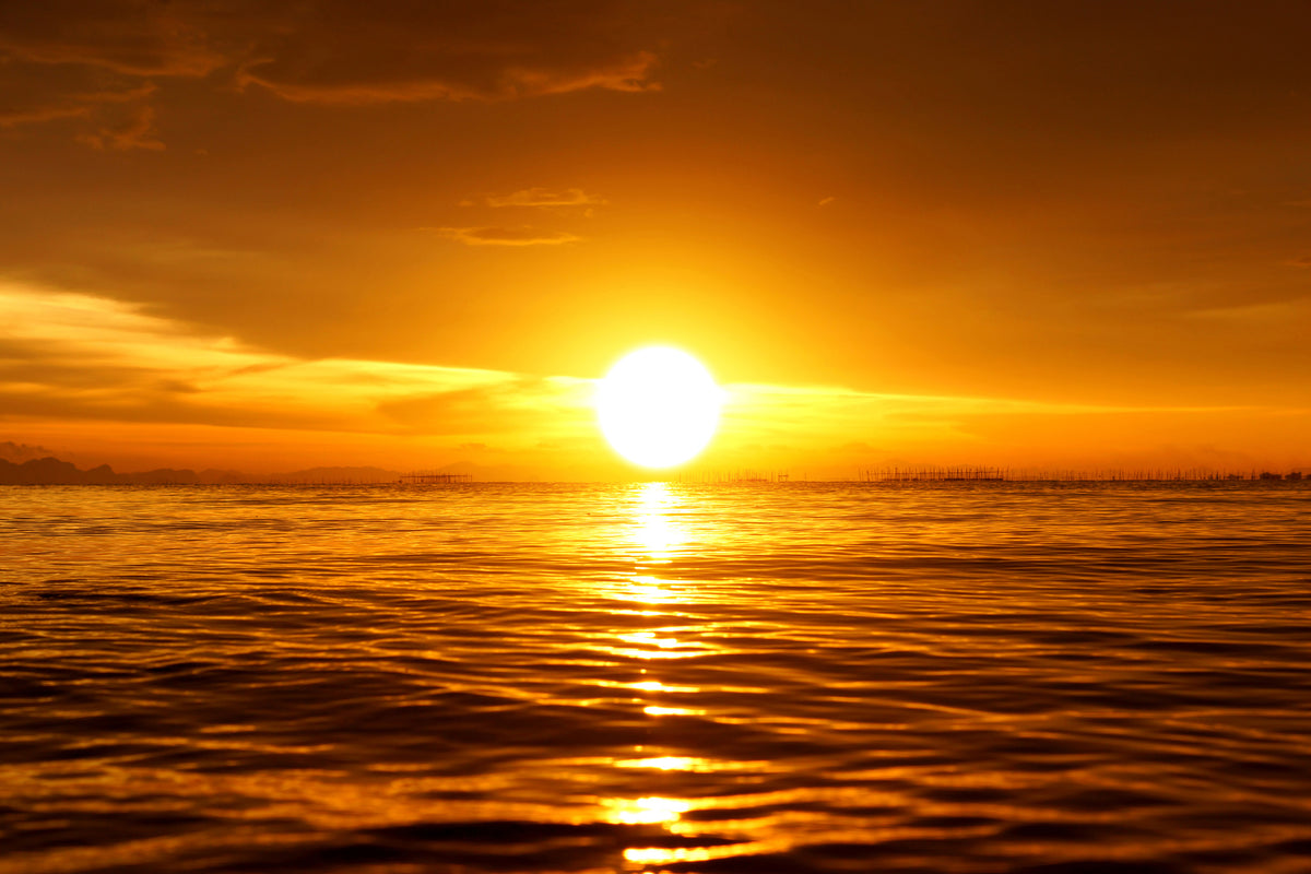 modern-3-piece-acrylic-print-glowing-sunset-on-the-water