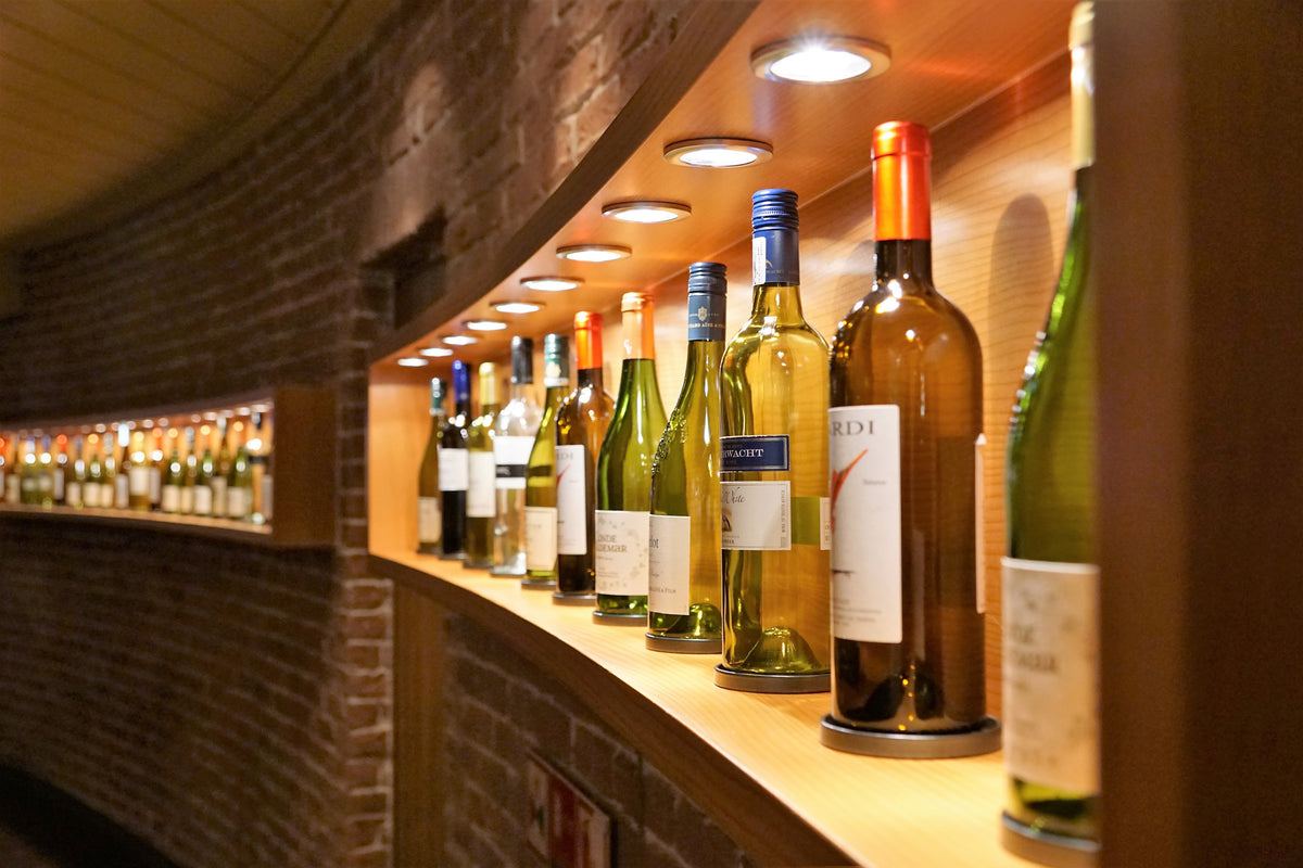 framedposter-print-in-the-wine-bar