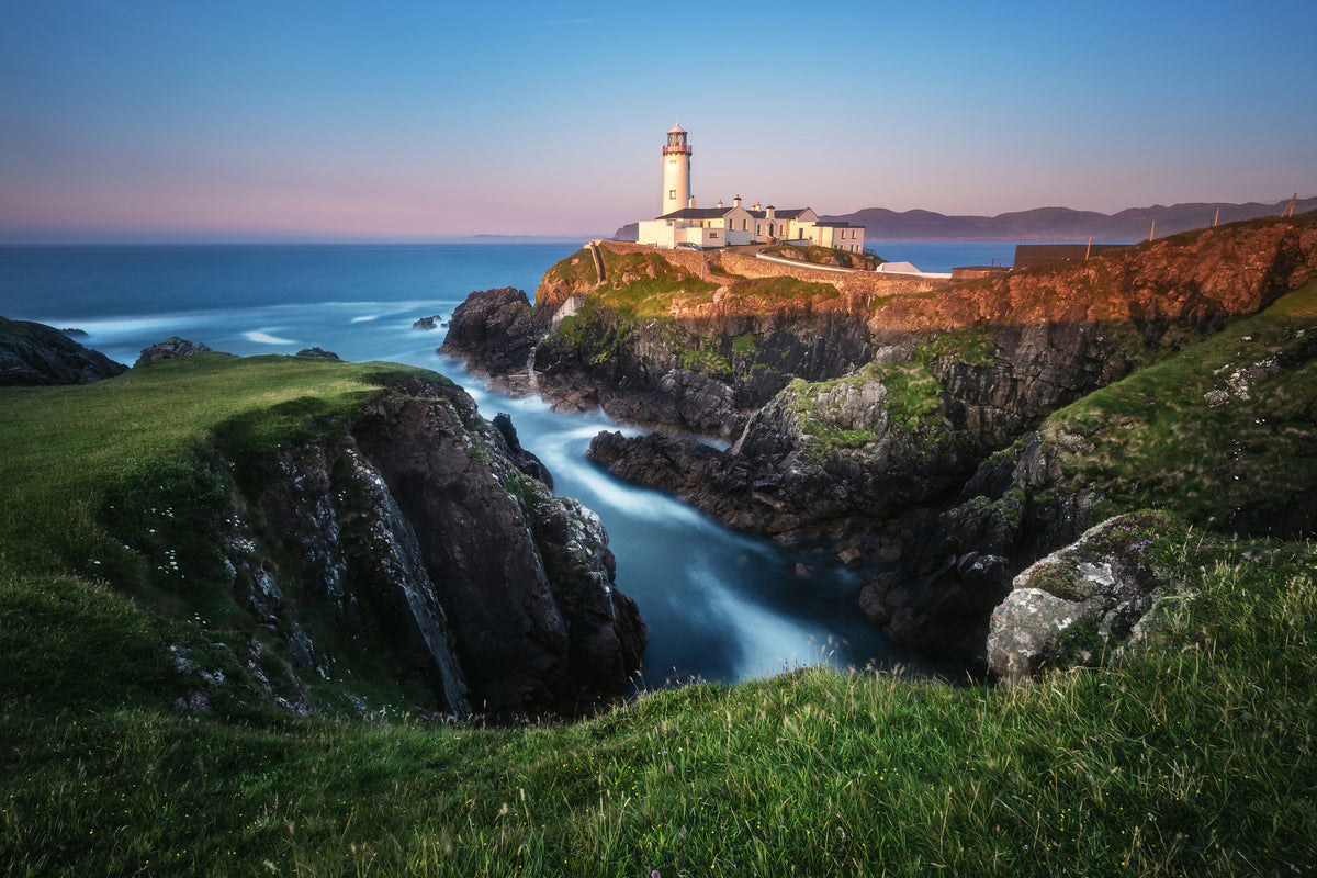 modern-3-piece-canvas-print-ireland-fanad-head-lighthouse