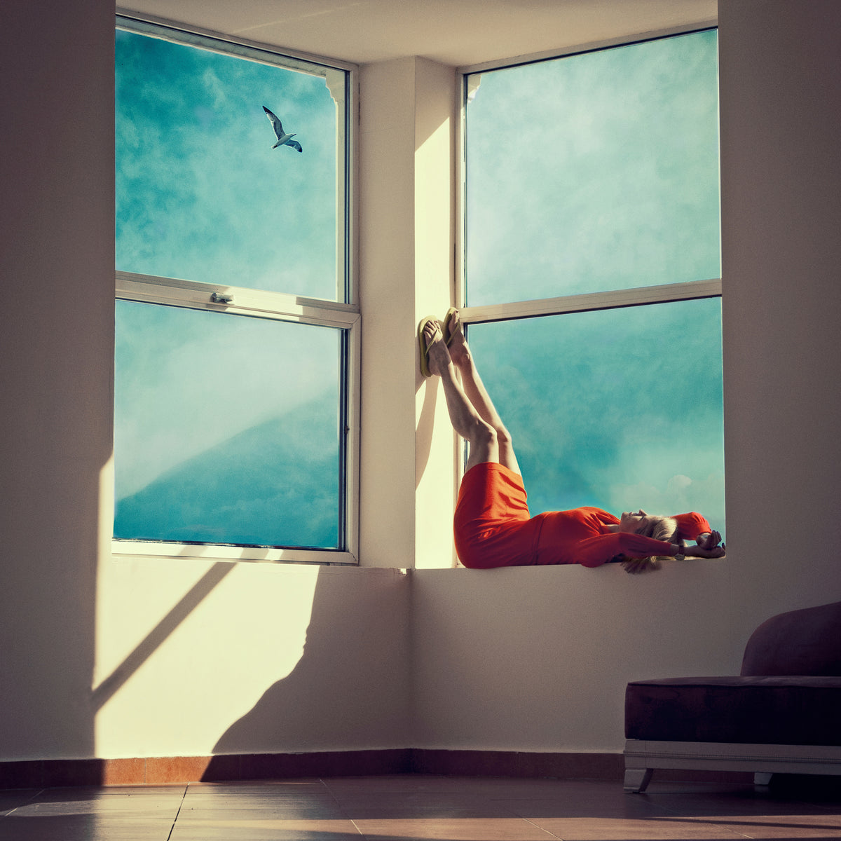 9-piece-aluminium-print-room-with-a-view