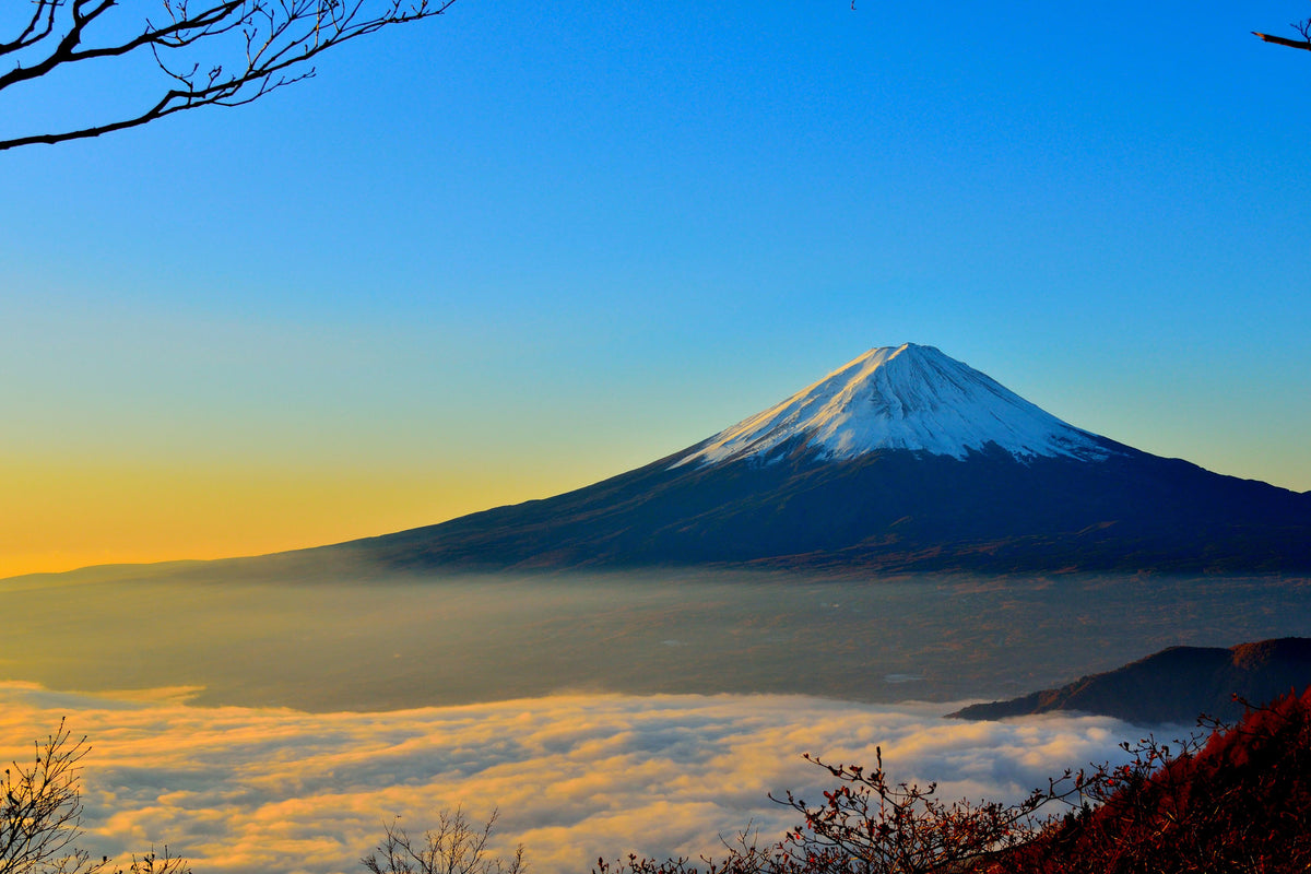 3-piece-acrylic-print-imposing-mount-fuji