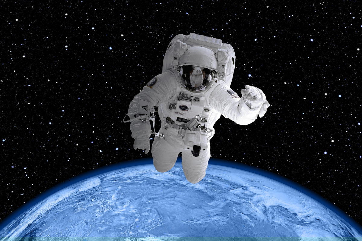 poster-print-in-the-spacesuit