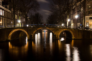 3-piece-acrylic-print-at-night-in-amsterdam