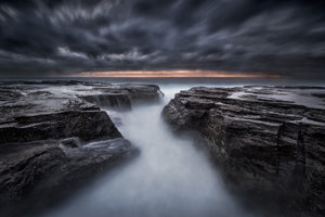 modern-3-piece-canvas-print-the-darkness-before-dawn