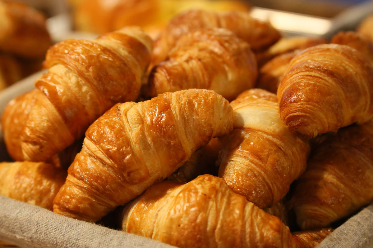 framedcanvas-print-fresh-croissants