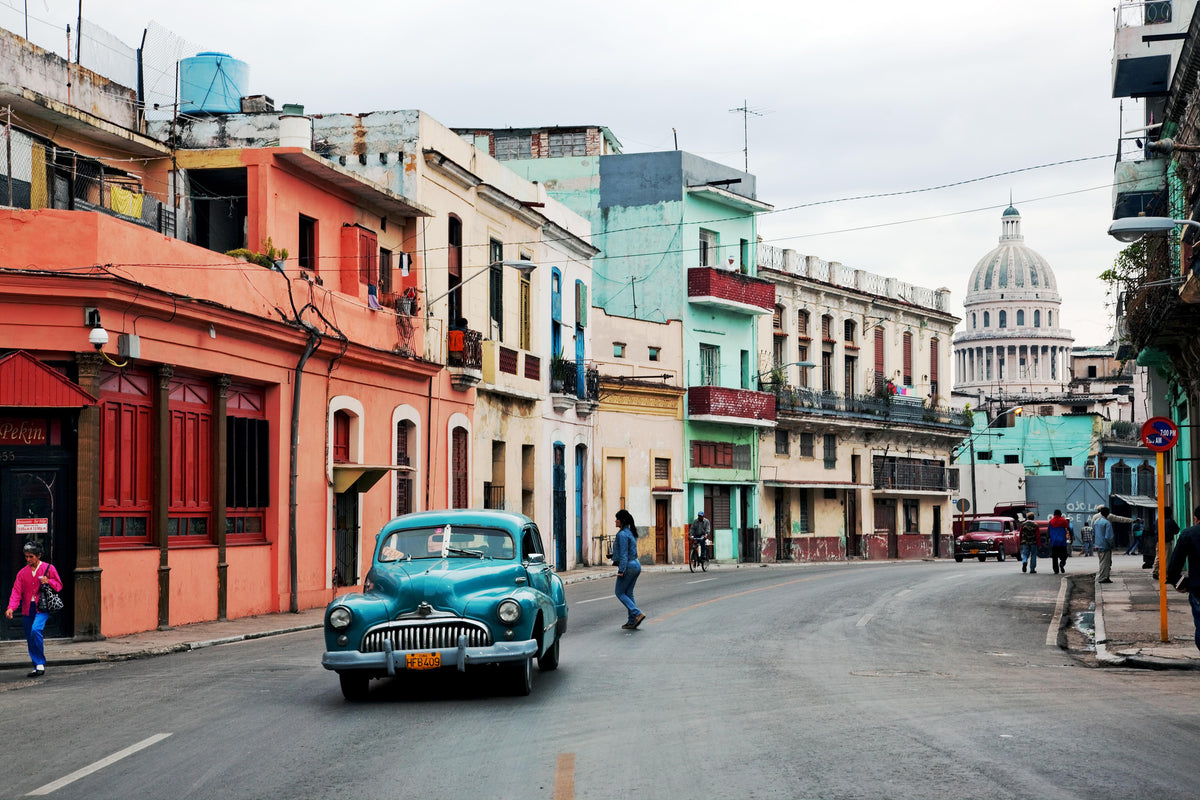 framedposter-print-oldtimer-cuba