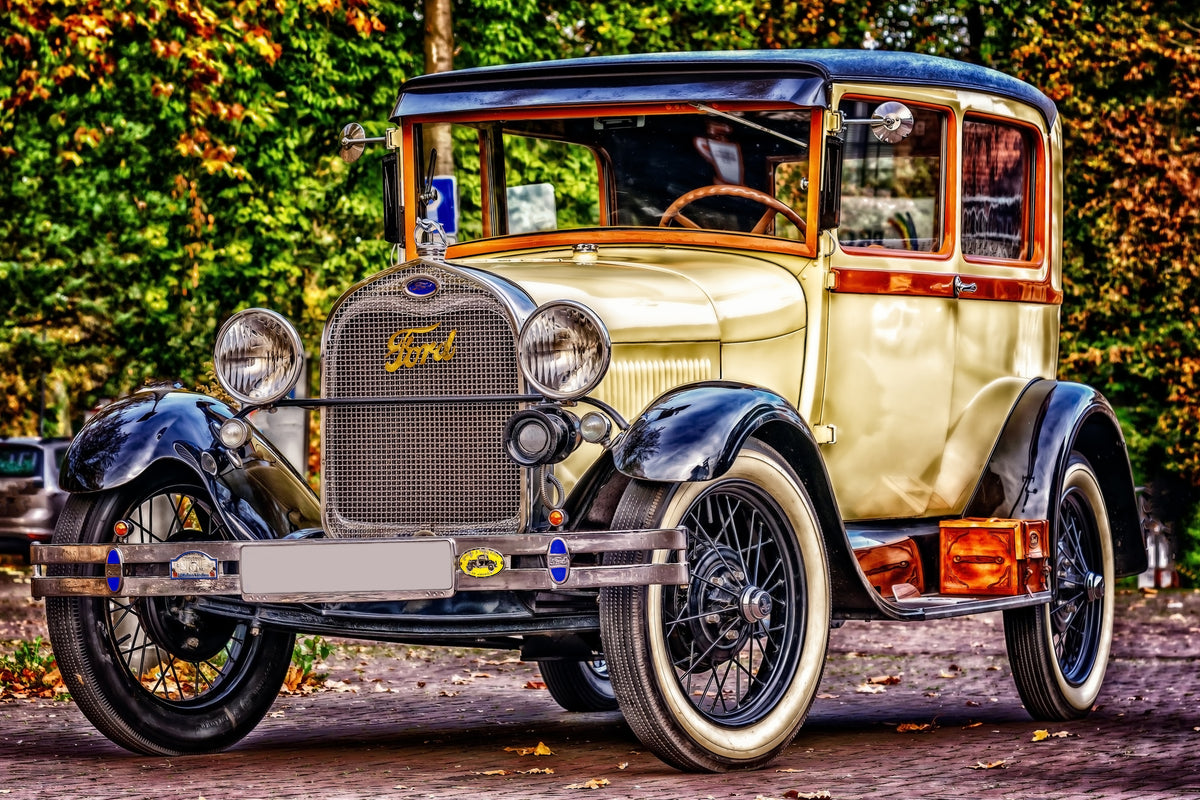 framedcanvas-print-well-kept-classic-car