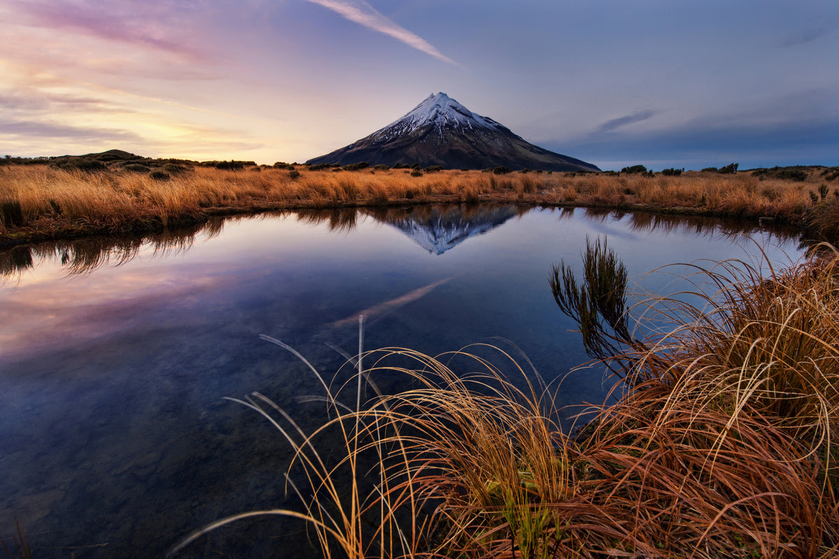 framedcanvas-print-mount-taranaki-morning-breeze-x