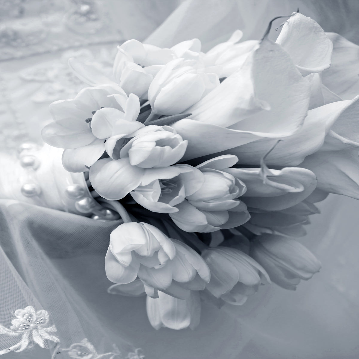 acrylic-print-romantic-tulips-bouquet
