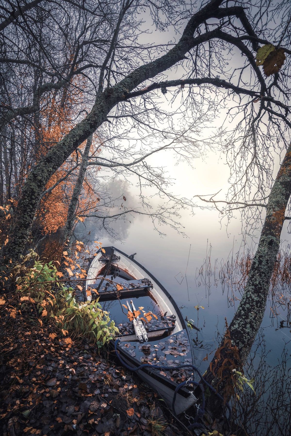 framedcanvas-print-abandoned-boat-on-the-lake
