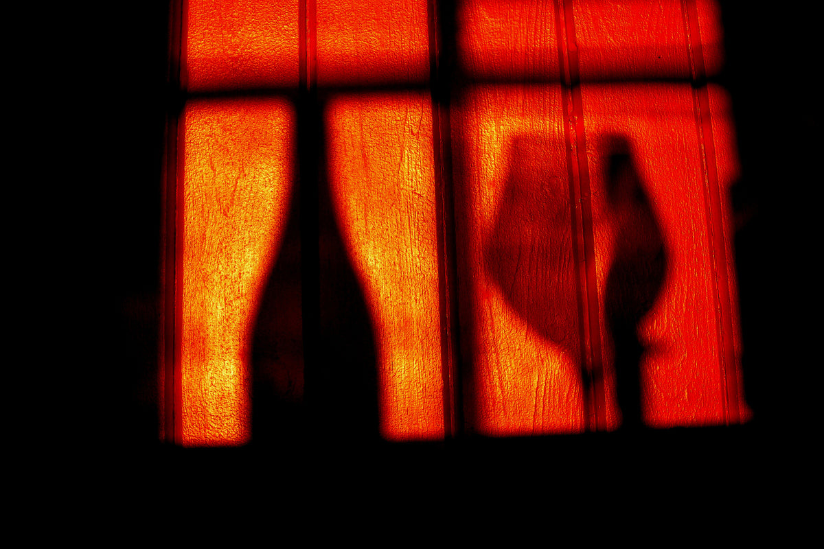 framedposter-print-a-glass-of-red-wine-x