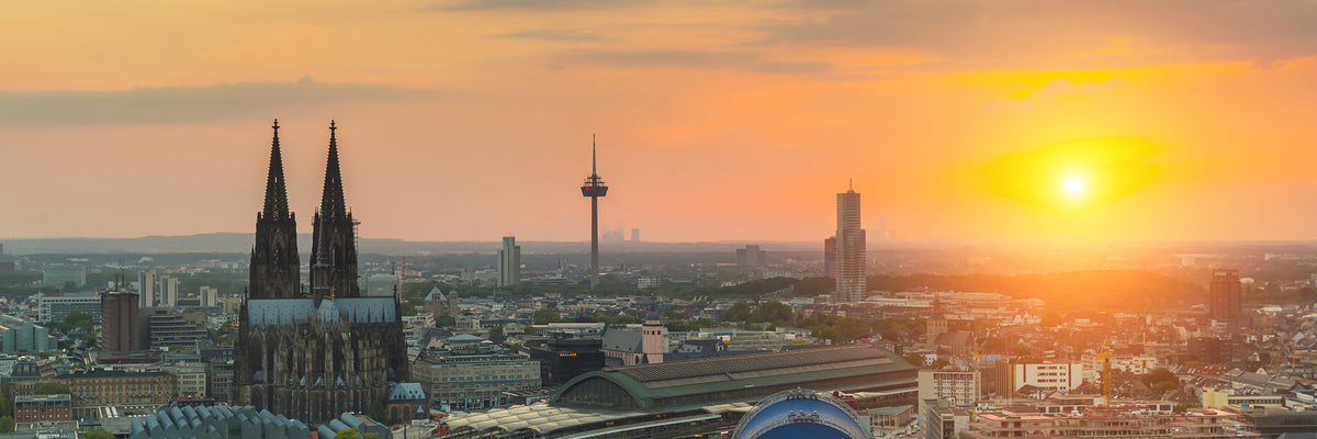 panoramic-3-piece-aluminium-print-skyline-cologne-at-sunset-panorama