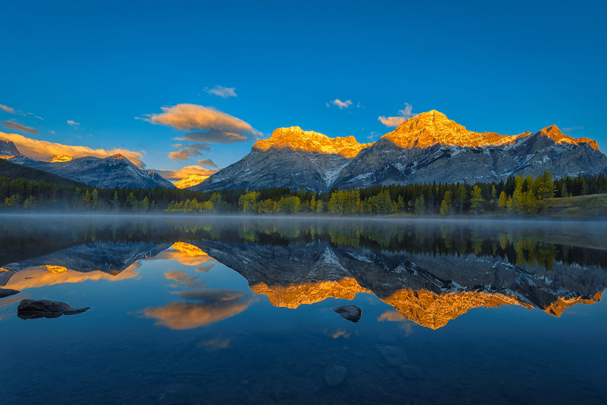 framedposter-print-a-perfect-morning-in-canadian-rockies