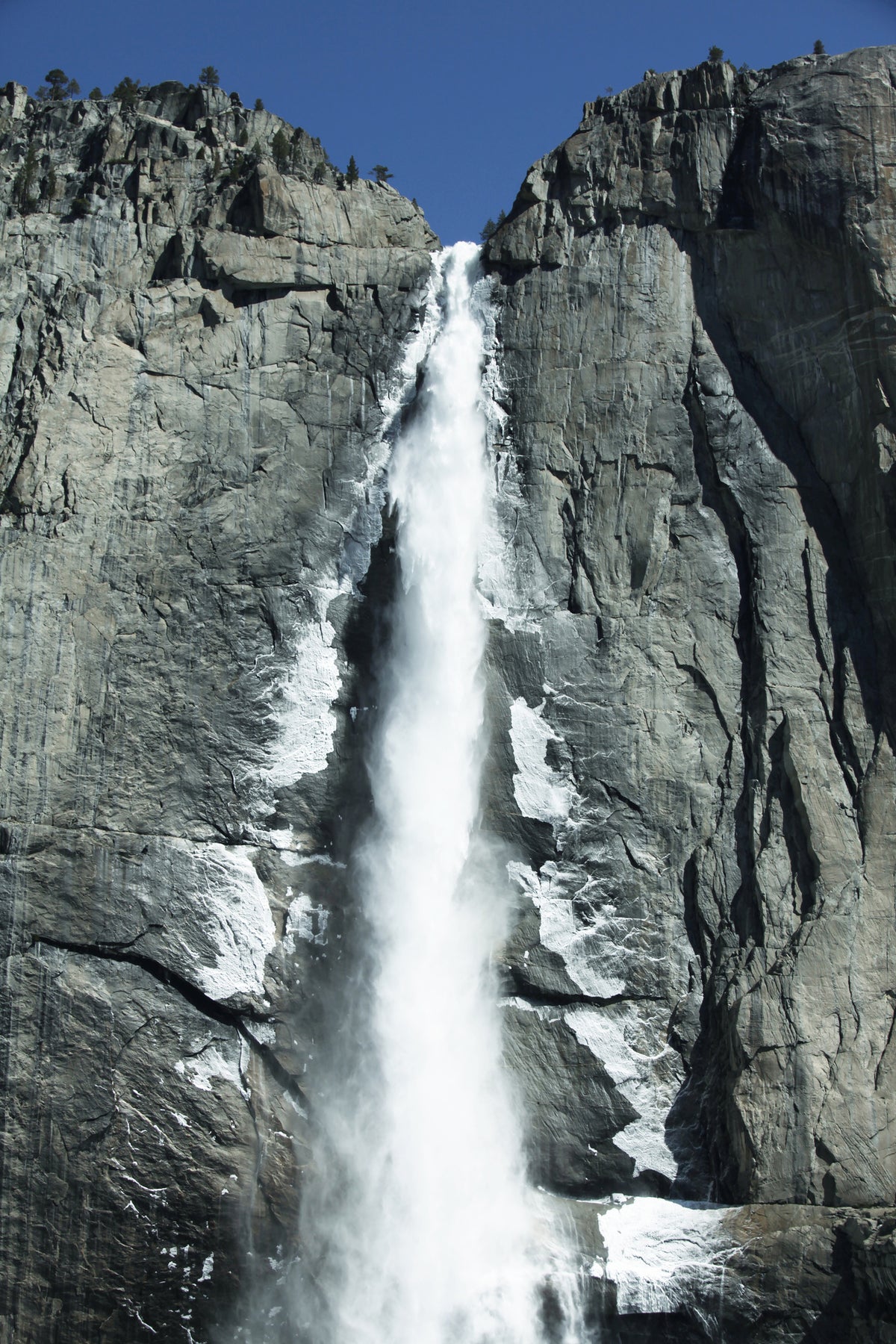 framedcanvas-print-waterfall-yosemite