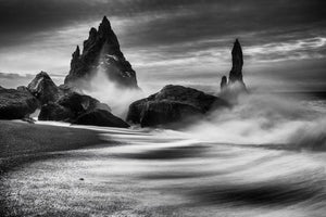 canvas-print-iceland-rocks
